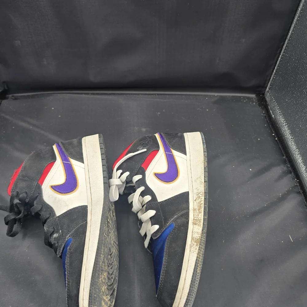 Nike‎ Kids Black and Blue Sneakers